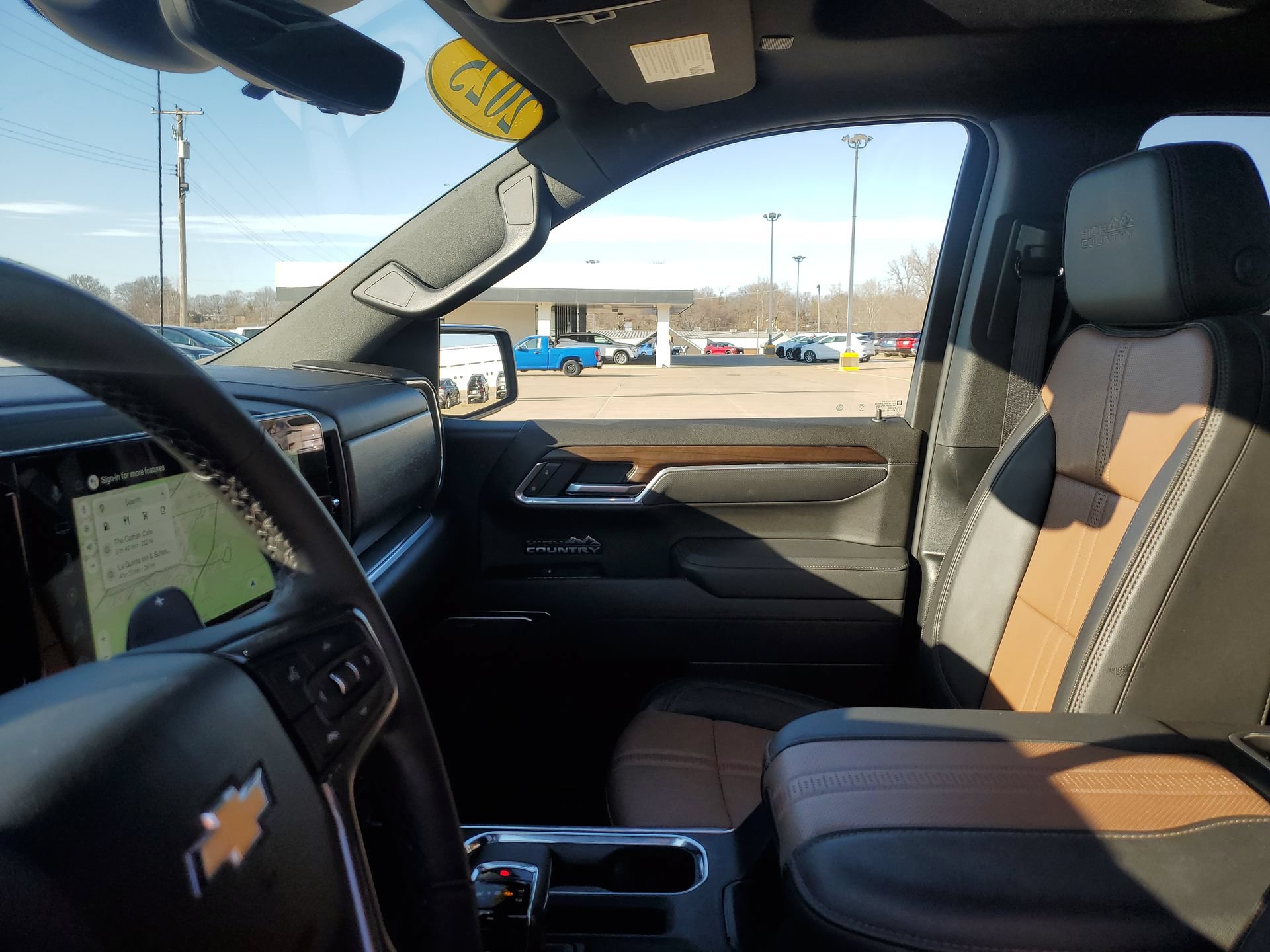 Used 2025 Chevrolet Silverado 1500 High Country w/ High Country Premium Package AWD/4WD image 28