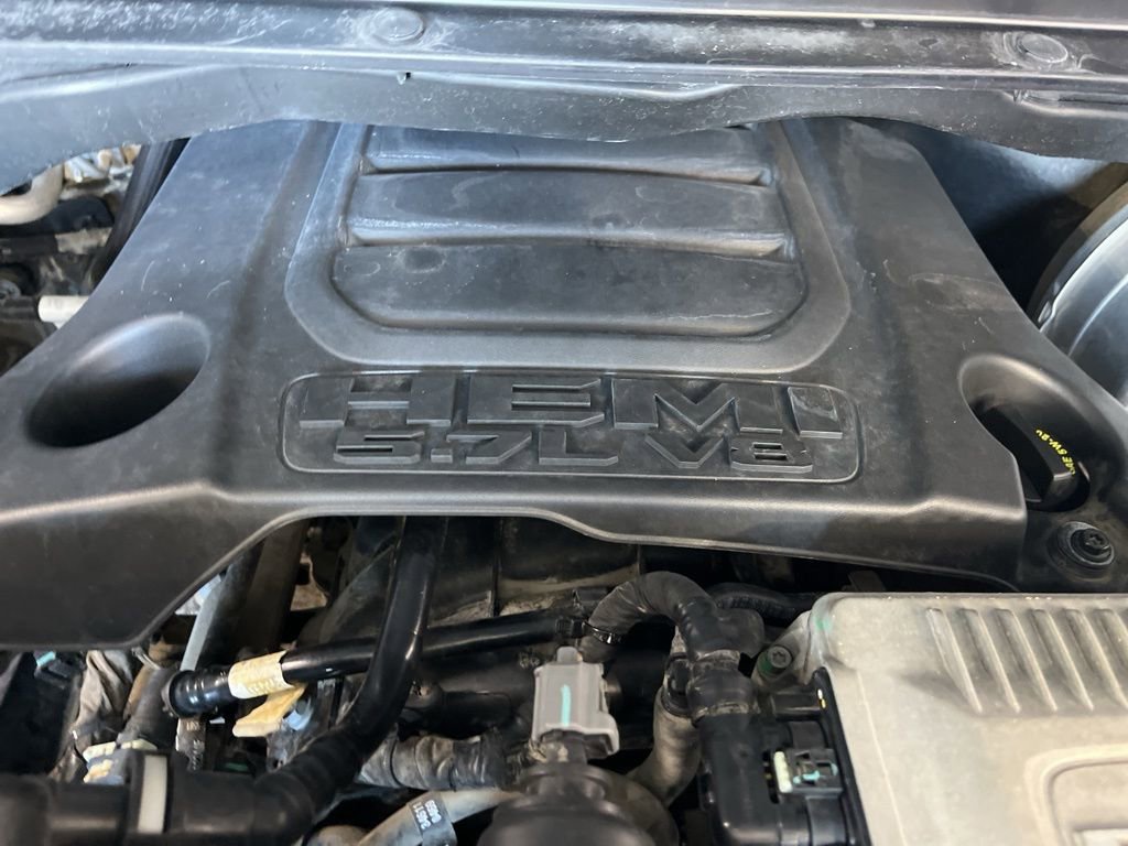 Used 2019 RAM 1500 Big Horn image 10