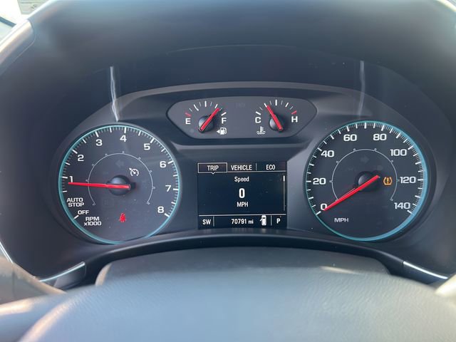 Used 2020 Chevrolet Equinox LS image 9