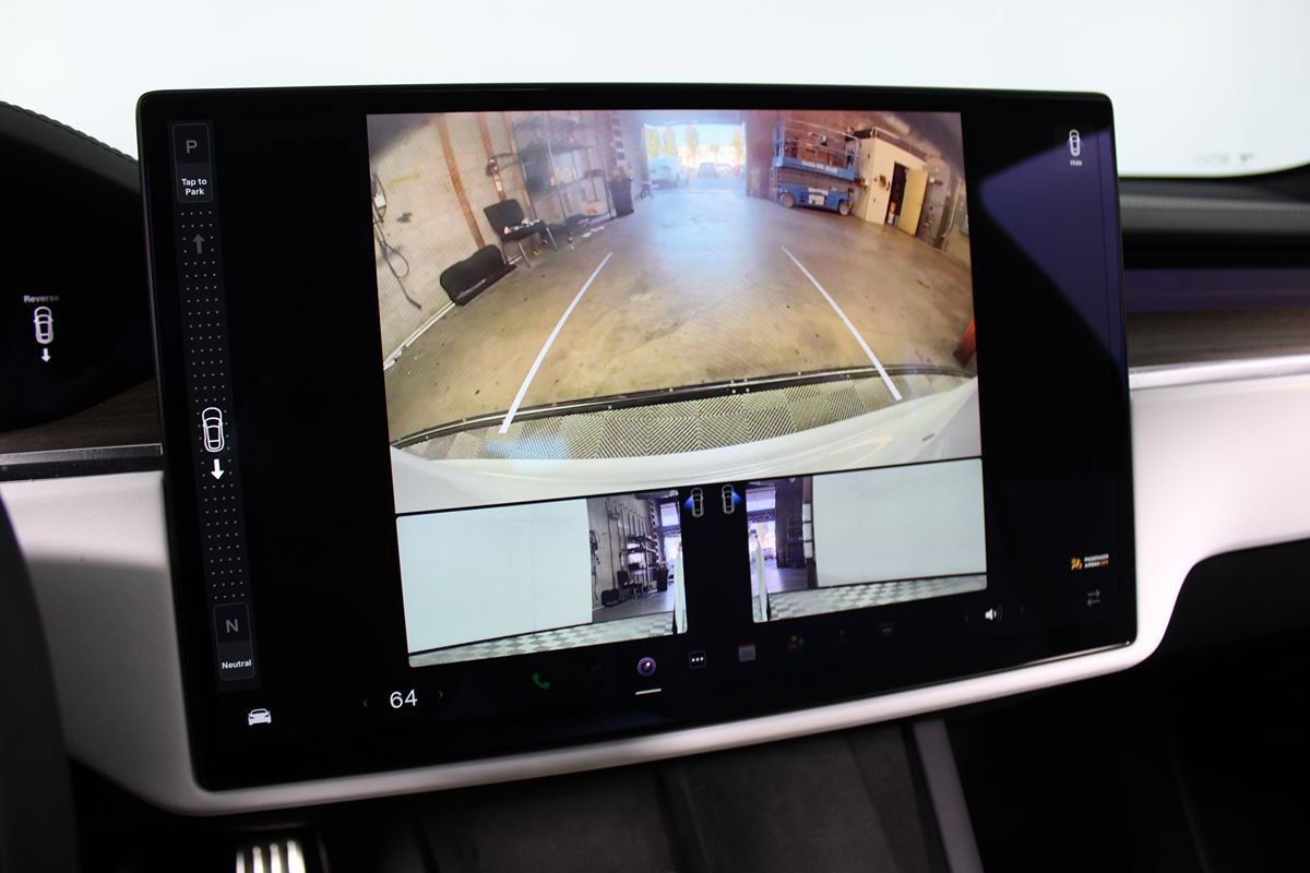 Used 2022 Tesla Model S AWD/4WD image 18