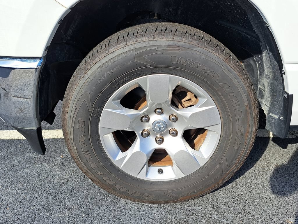 Used 2022 RAM 1500 Big Horn AWD/4WD image 18