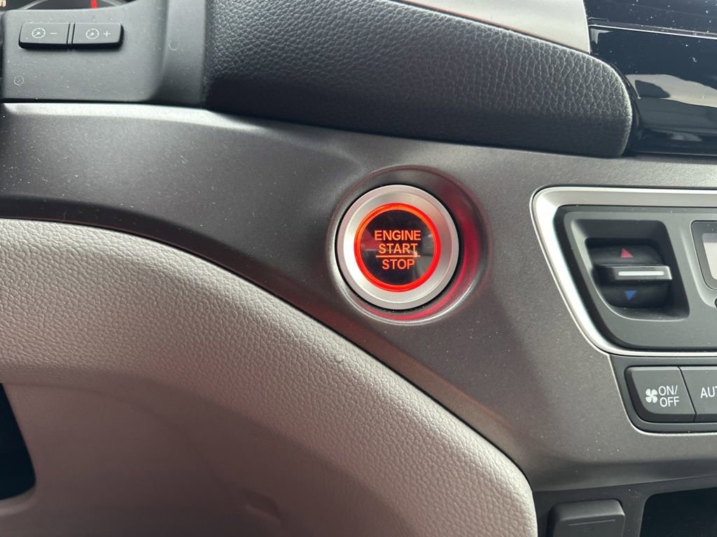 Used 2018 Honda Pilot EX-L image 24