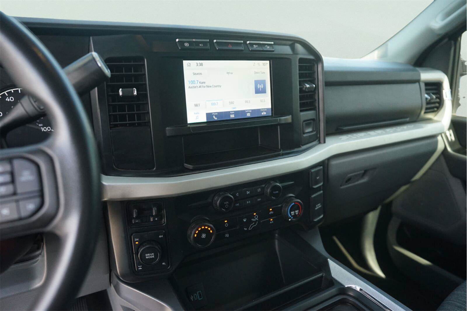 Used 2023 Ford F350 XLT w/ 360-Degree Camera Package AWD/4WD image 26