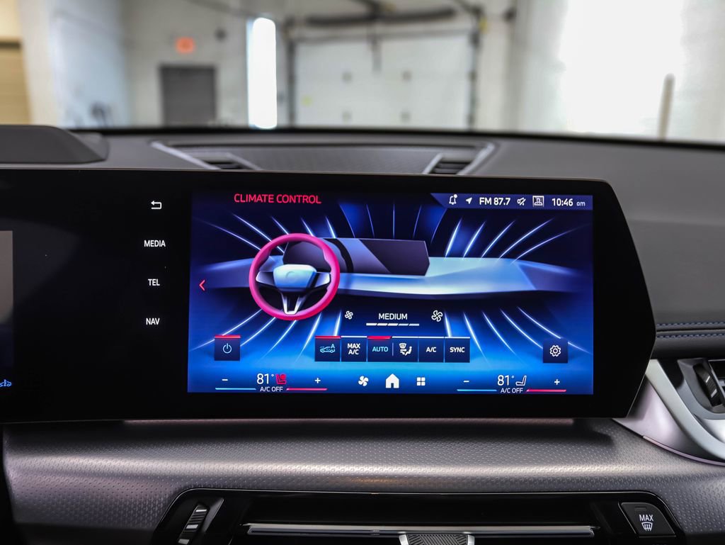 Certified 2025 BMW X1 M35i w/ Premium Package image 17