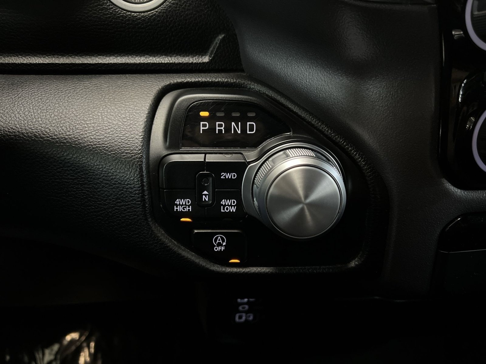 Used 2023 RAM 1500 Laramie AWD/4WD image 22