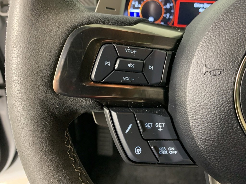 Used 2020 Ford Mustang Shelby GT500 w/ Carbon Fiber Track Pack image 21