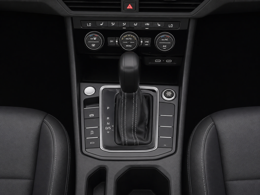 Used 2021 Volkswagen Jetta SE FWD image 17