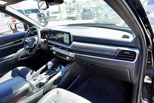 Used 2025 Kia Telluride EX X-Line AWD/4WD image 16
