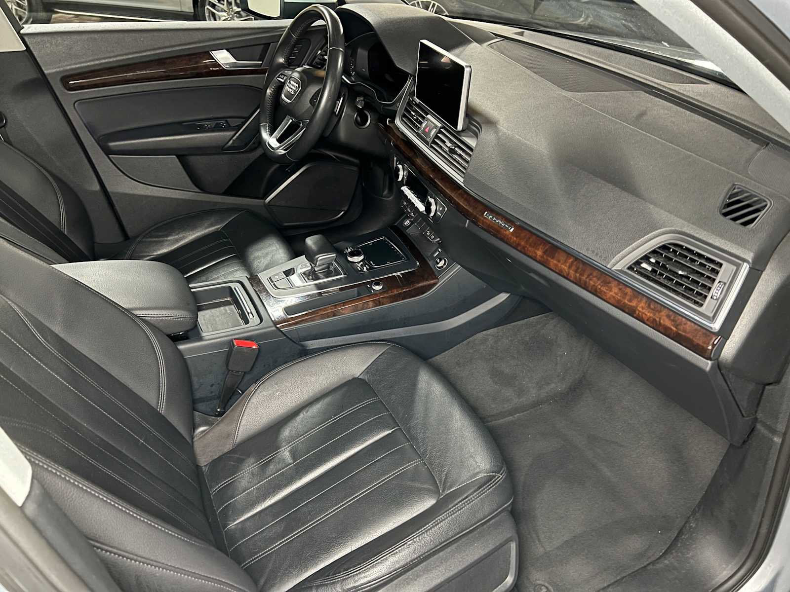 Used 2018 Audi Q5 2.0T Premium AWD/4WD image 11