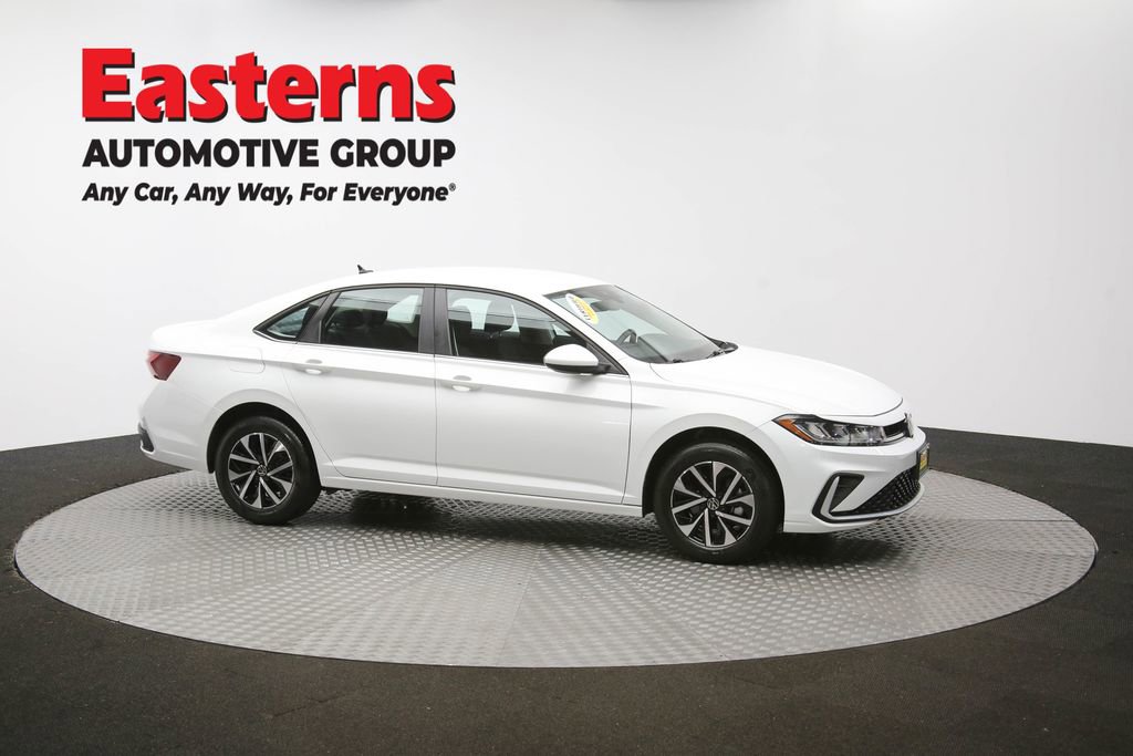 Used 2025 Volkswagen Jetta S image 45