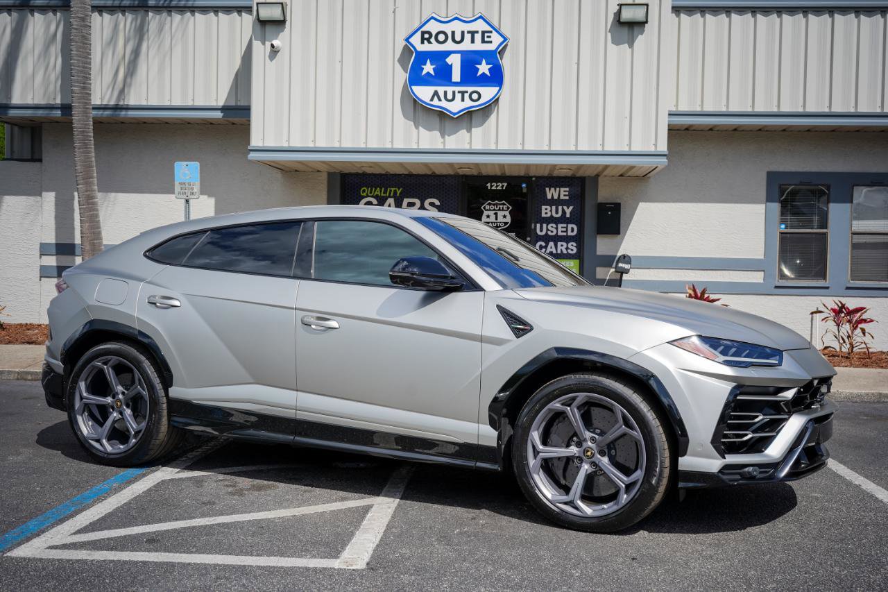 Used 2019 Lamborghini Urus image 4