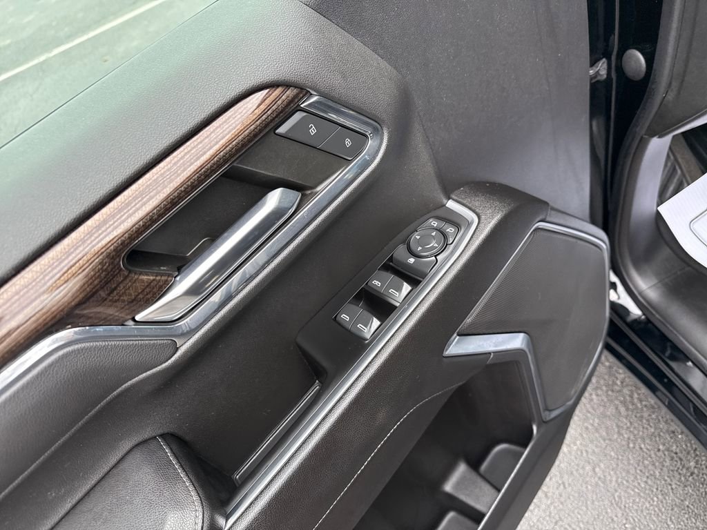 Used 2023 Chevrolet Silverado 1500 LT image 14