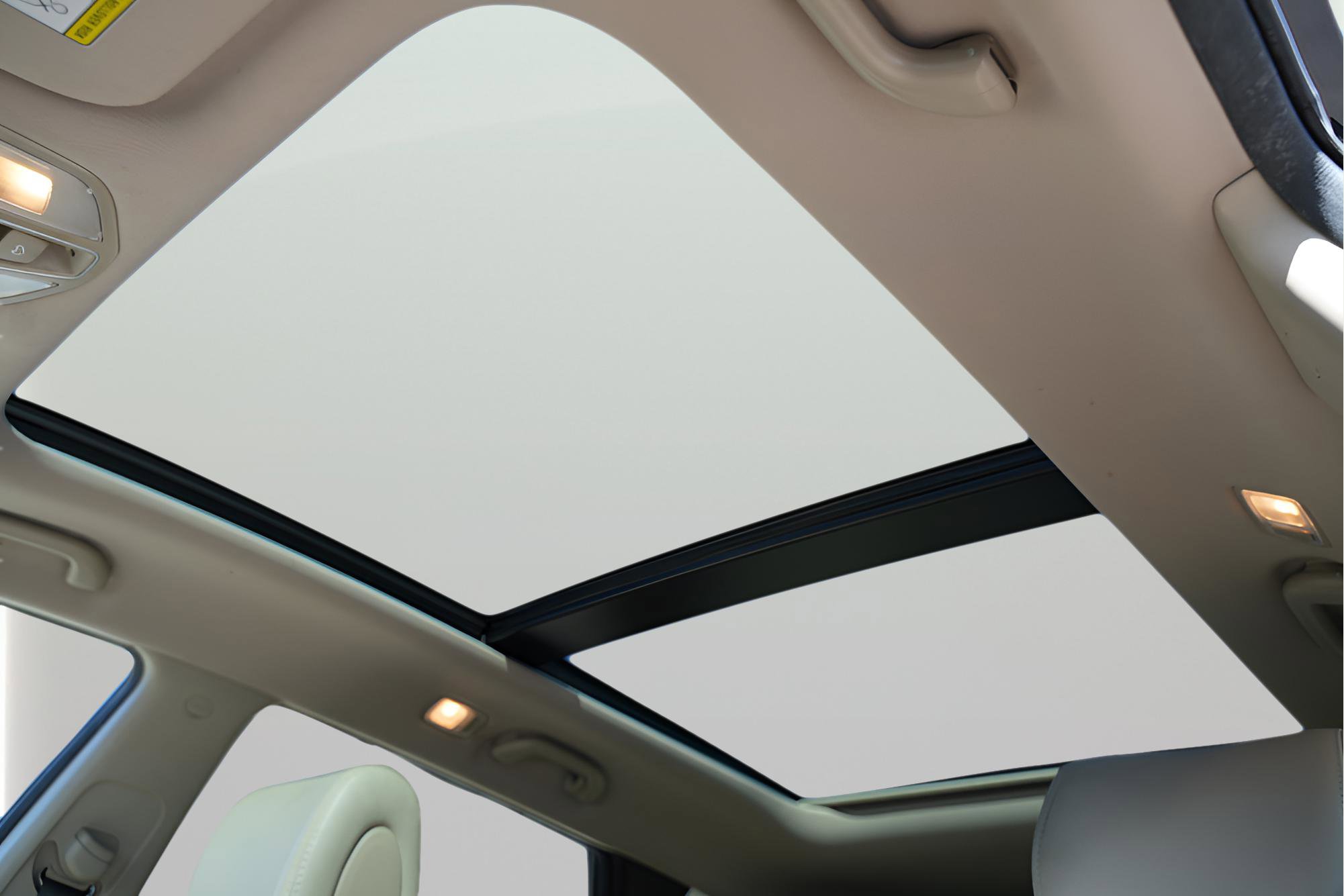 Used 2017 Hyundai Santa Fe Sport w/ Cargo Package image 9