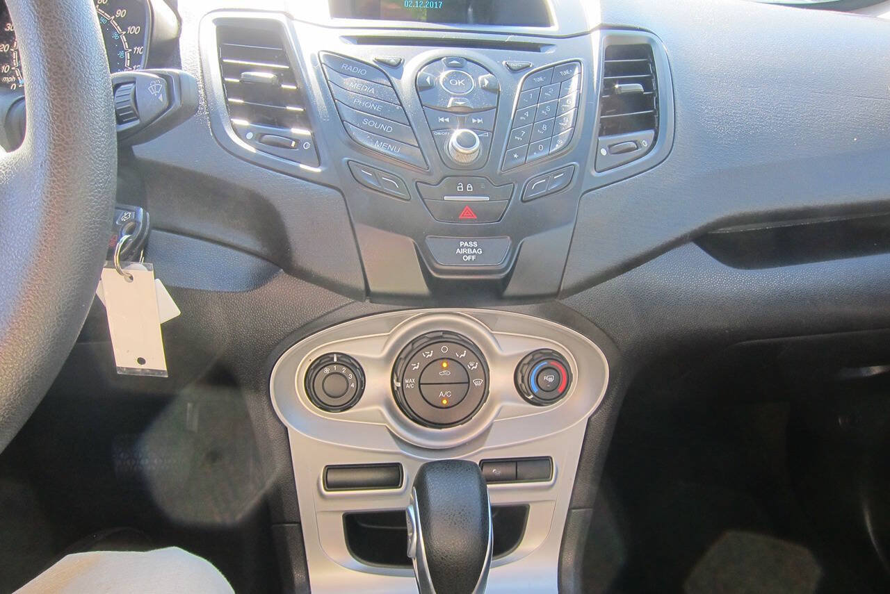 Used 2017 Ford Fiesta SE FWD image 13
