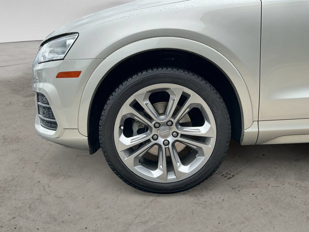 Used 2017 Audi Q3 2.0T Premium Plus w/ Premium Plus Package AWD/4WD image 9