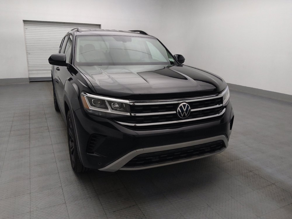 Used 2023 Volkswagen Atlas SE w/ Black Wheel Package FWD image 14