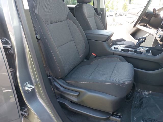 Used 2021 Chevrolet Traverse LS image 10