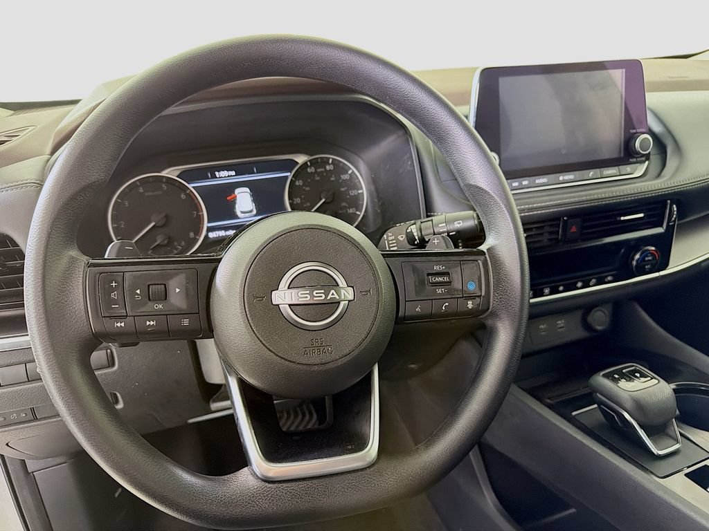 Used 2022 Nissan Rogue SV FWD image 15