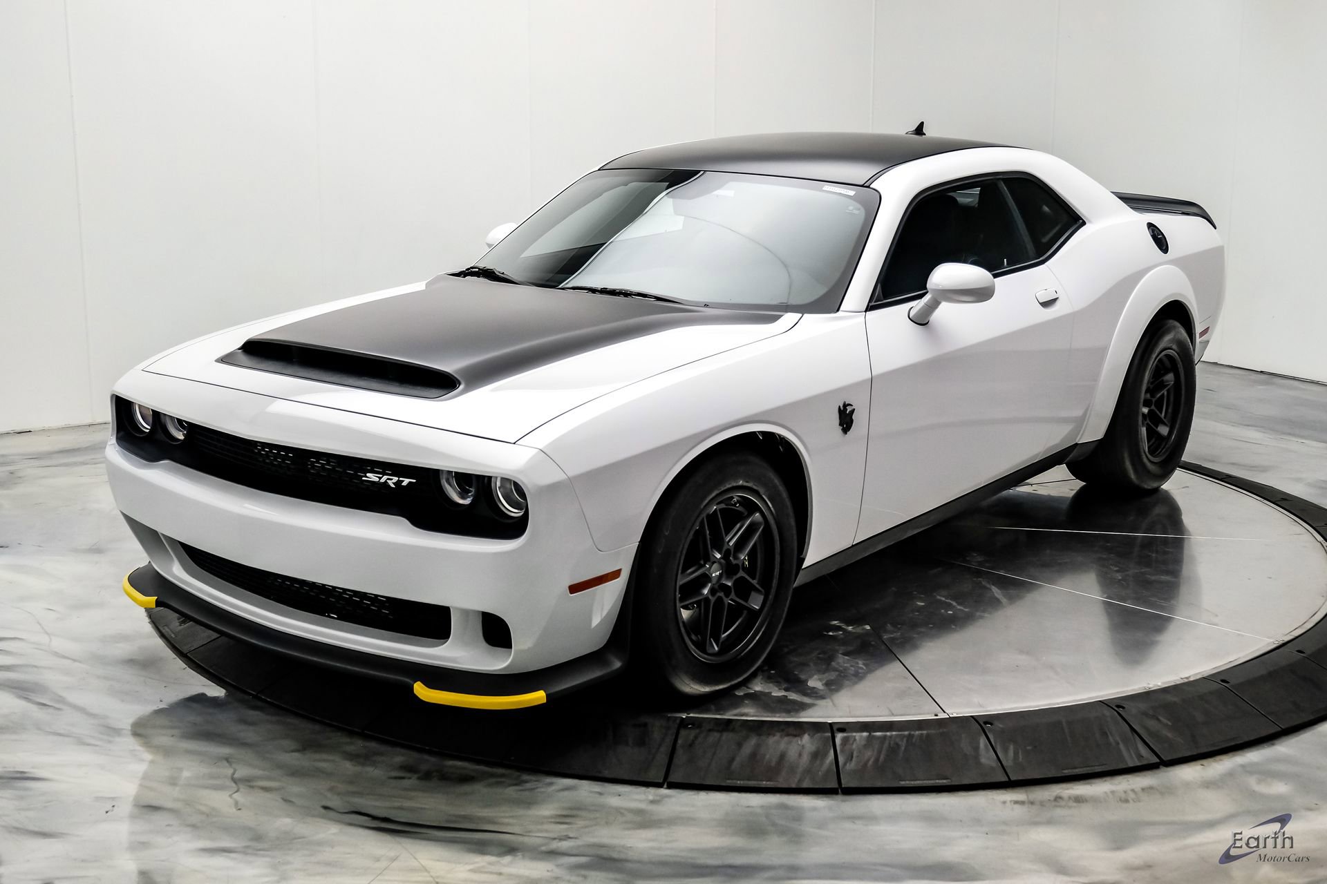 Used 2023 Dodge Challenger SRT Hellcat Redeye image 5