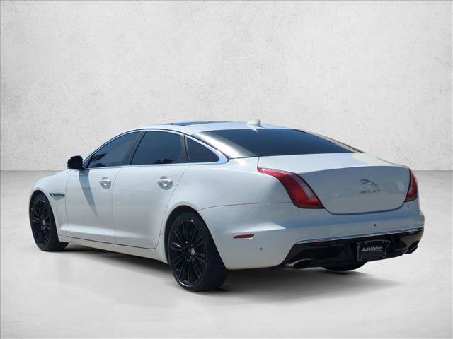 Used 2016 Jaguar XJ L Supercharged RWD image 8