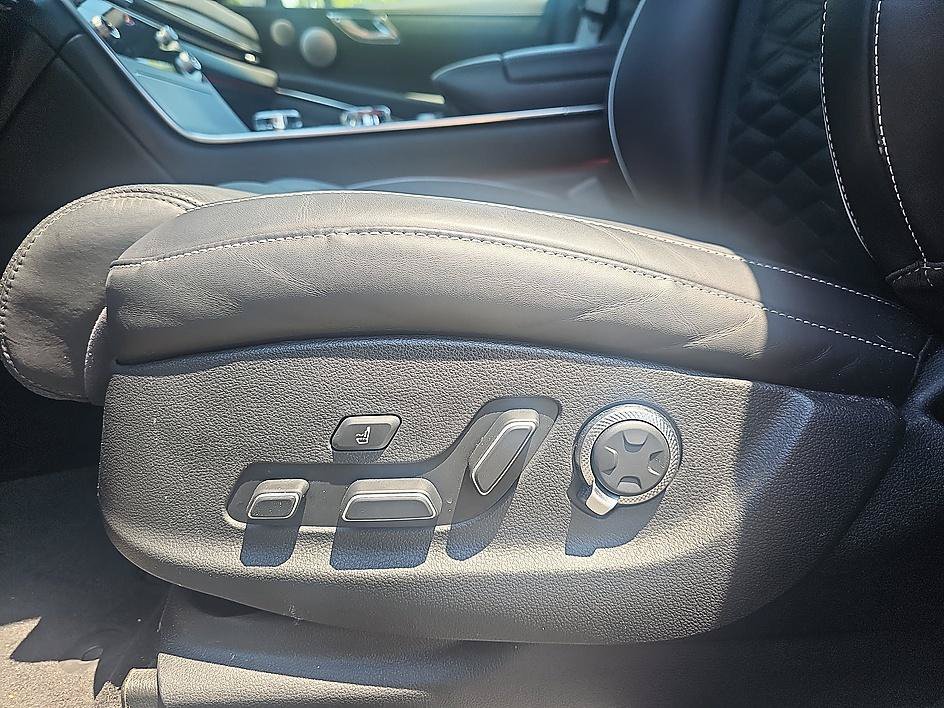 Used 2025 Genesis GV80 3.5T AWD/4WD image 15