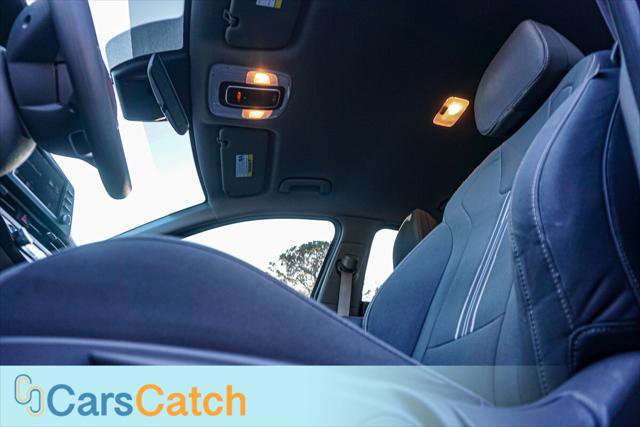 Used 2022 Hyundai Elantra SEL image 21