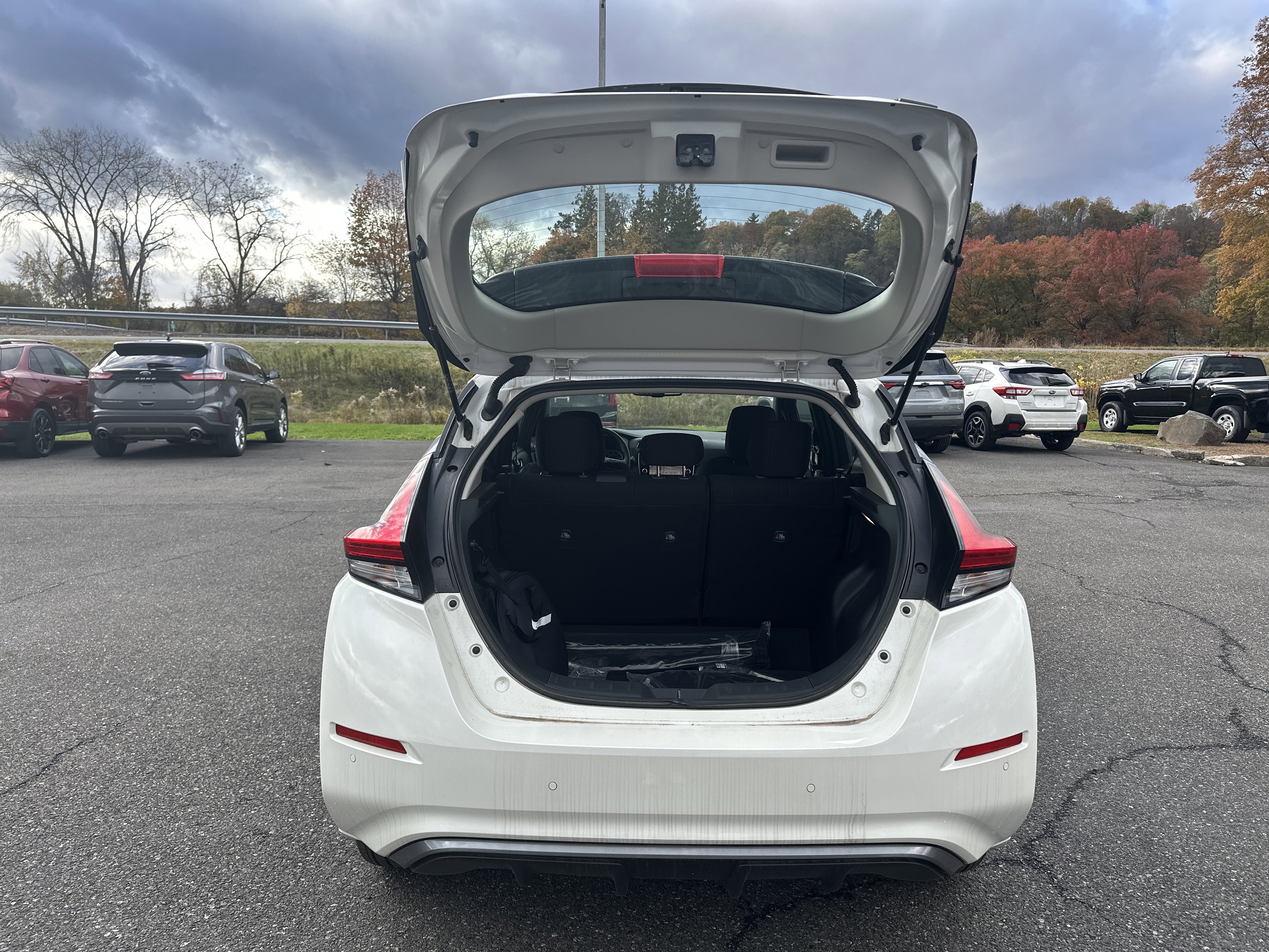 New 2025 Nissan Leaf SV Plus image 32