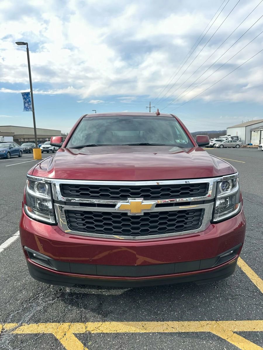 Used 2016 Chevrolet Suburban LT w/ Luxury Package image 12