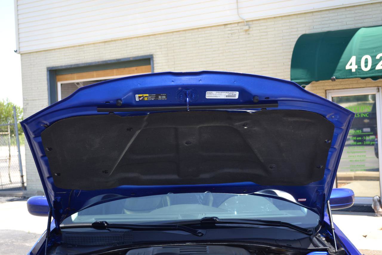 Used 2018 Chrysler 300 Touring L AWD/4WD image 53