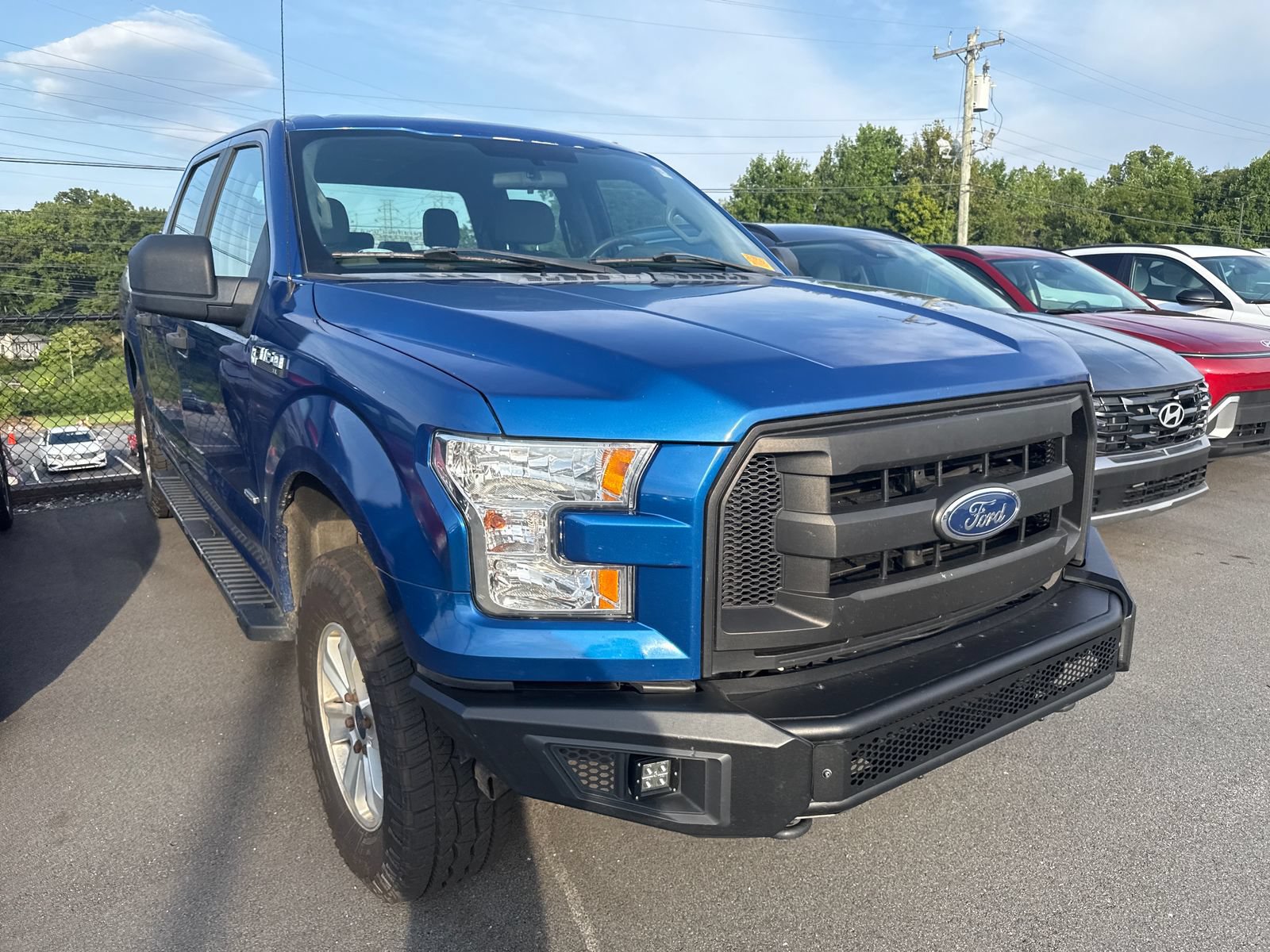 Used 2017 Ford F150 XL w/ Equipment Group 101A Mid AWD/4WD image 5