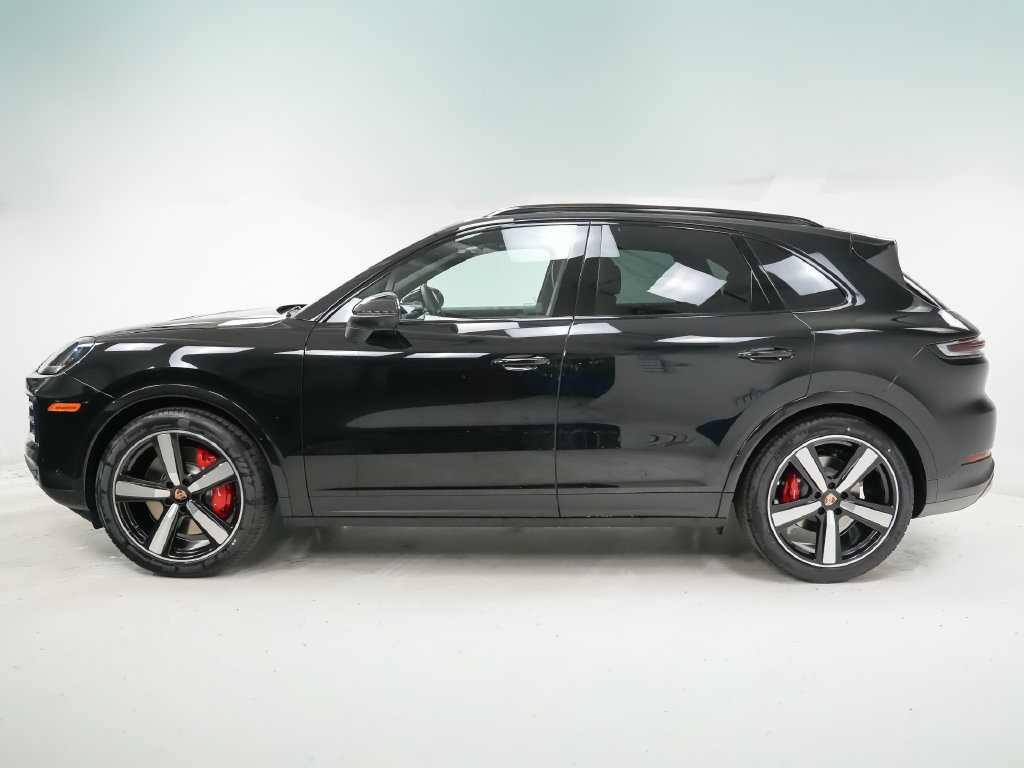 New 2026 Porsche Cayenne S AWD/4WD image 2