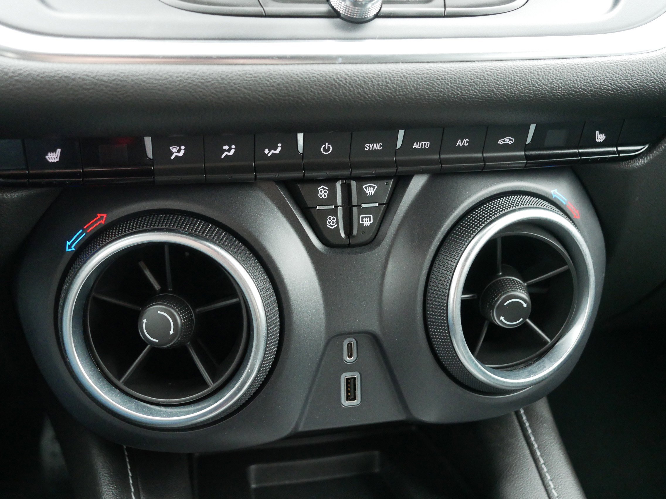 Used 2023 Chevrolet Blazer LT w/ Convenience Package image 23