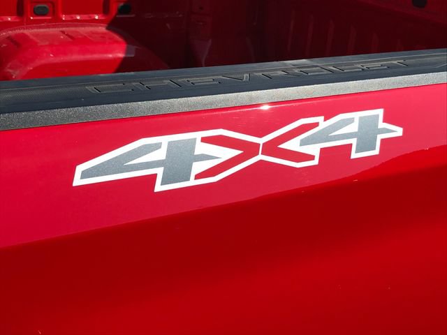 Certified 2025 Chevrolet Silverado 1500 LT AWD/4WD image 31