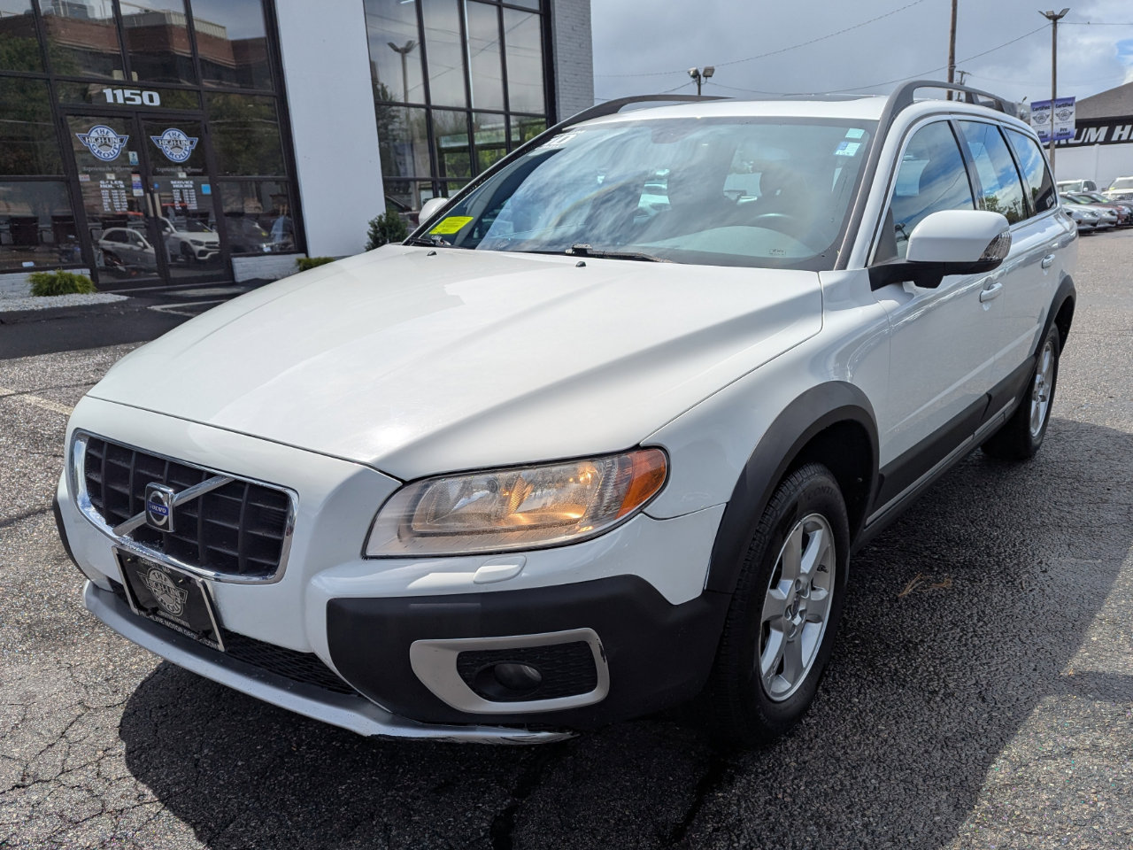 Used 2010 Volvo XC70 3.2 image 2