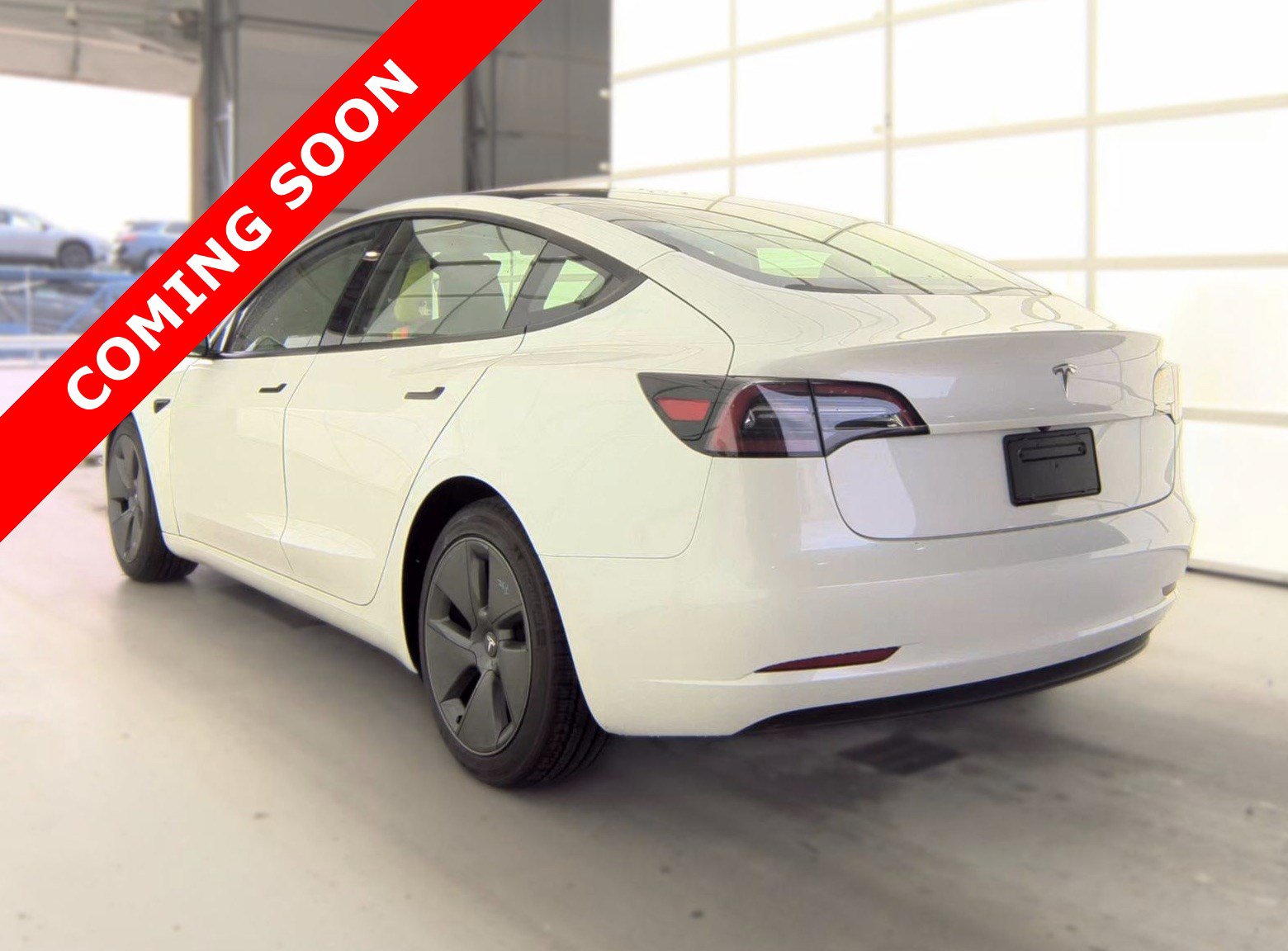 Used 2023 Tesla Model 3 Standard Range RWD image 5