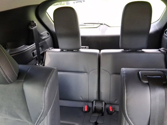 Used 2024 Mitsubishi Outlander AWD image 17