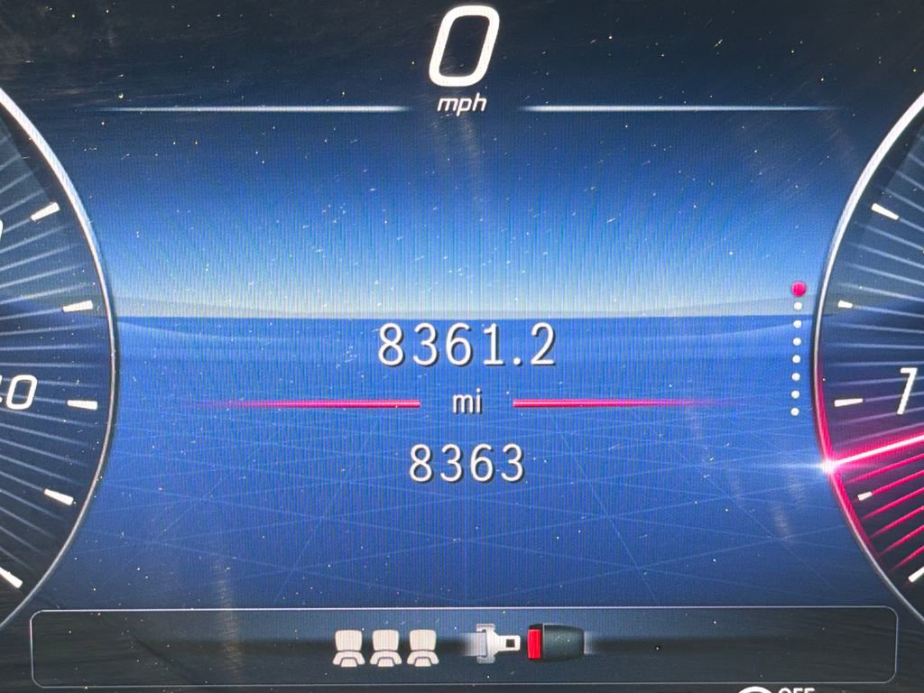 Certified 2025 Mercedes-Benz GLE 450 4MATIC image 4