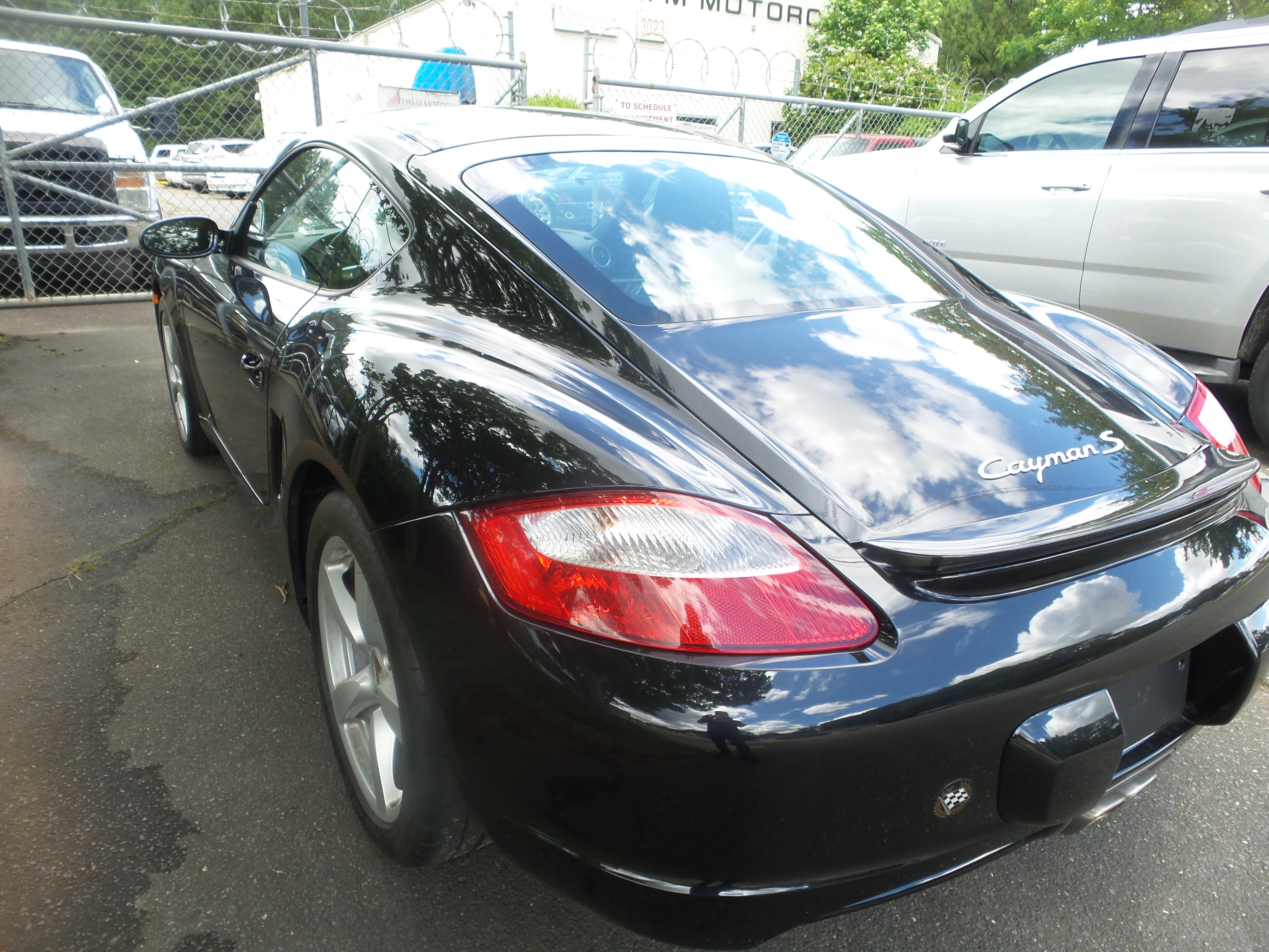Used 2007 Porsche Cayman S RWD image 4