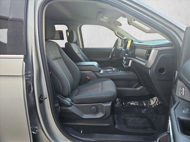 Used 2024 Ford Expedition XLT RWD image 22