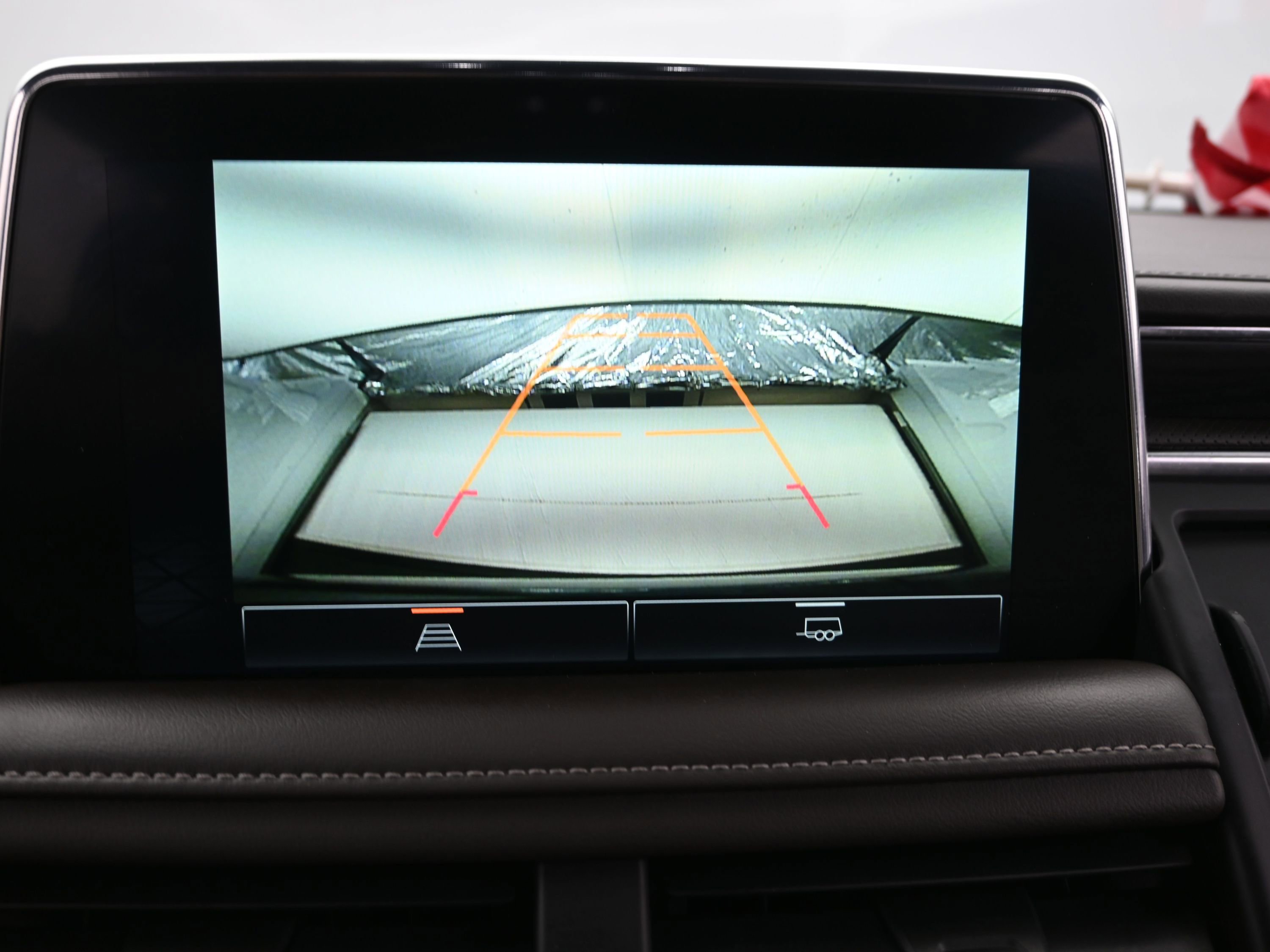 Used 2022 GMC Yukon SLT image 17