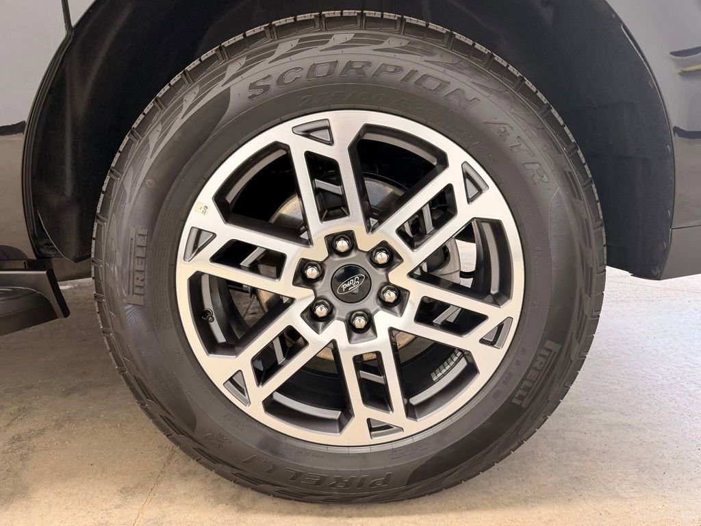 Used 2025 Ford Expedition Max Active image 16