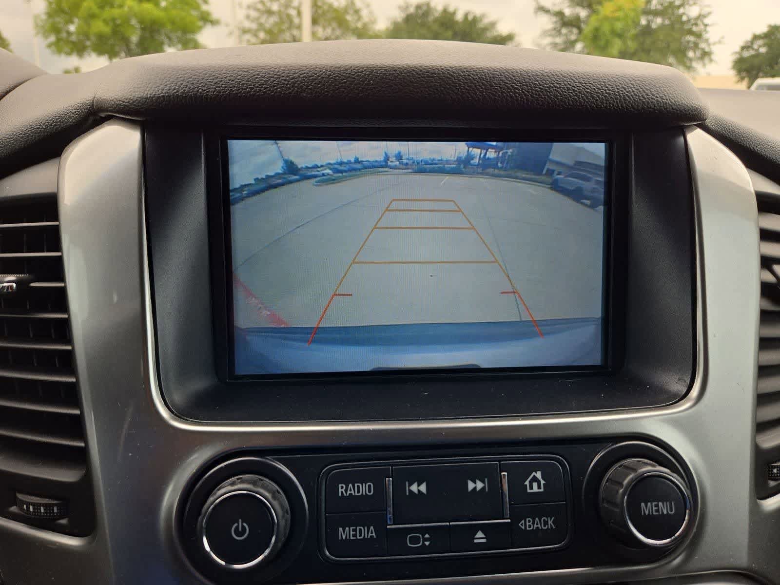 Used 2019 Chevrolet Suburban LT RWD image 27