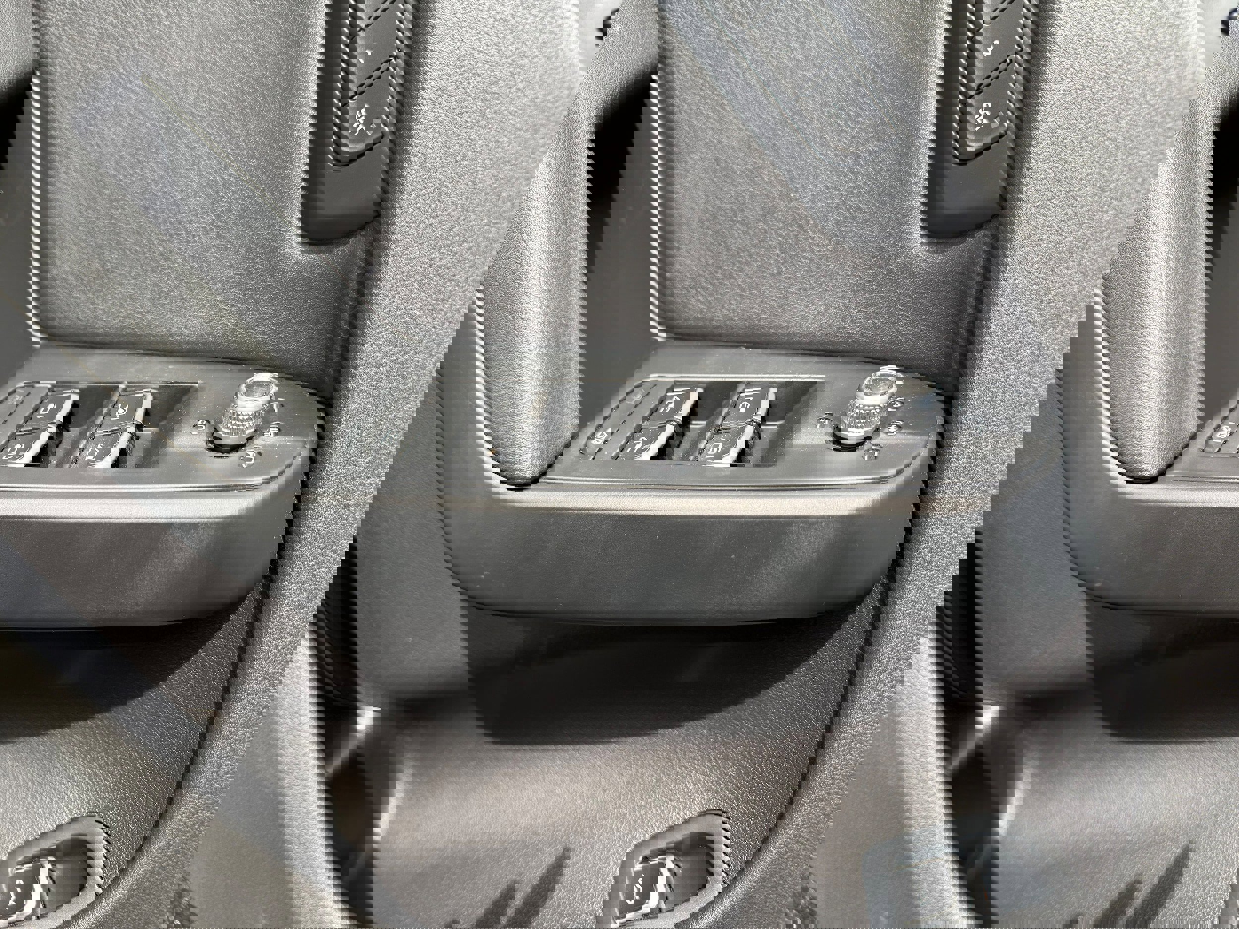 Used 2013 Audi A4 Premium Plus image 6