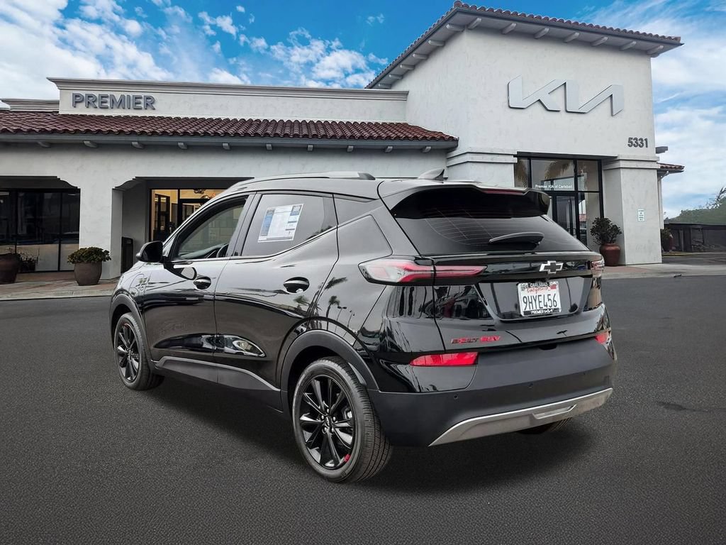 Used 2023 Chevrolet Bolt EUV LT w/ Redline Edition FWD image 6