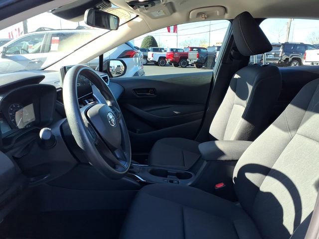 Used 2024 Toyota Corolla LE image 5