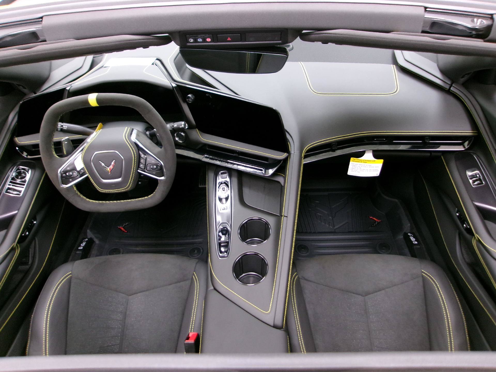 New 2027 Chevrolet Corvette Stingray Coupe w/ Z51 Performance Package RWD image 9
