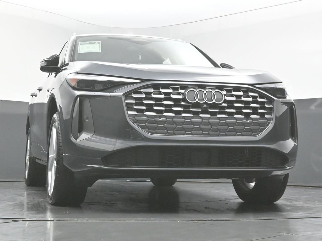 Used 2025 Audi Q5 Premium Plus w/ Premium Plus AWD/4WD image 48