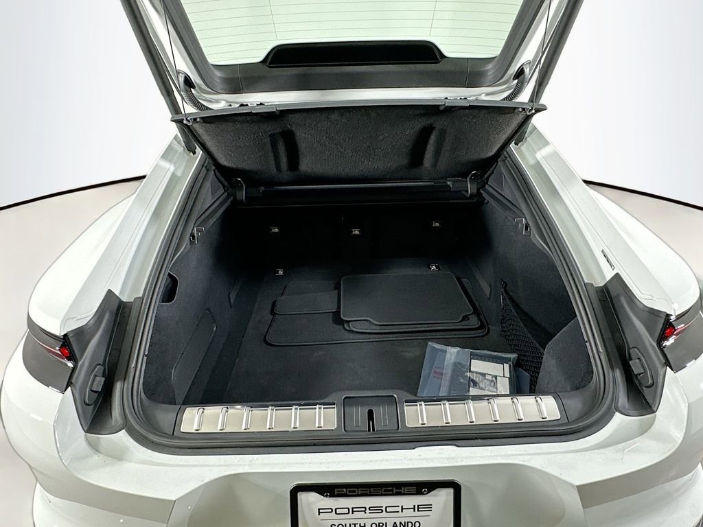 New 2025 Porsche Panamera 4S image 28