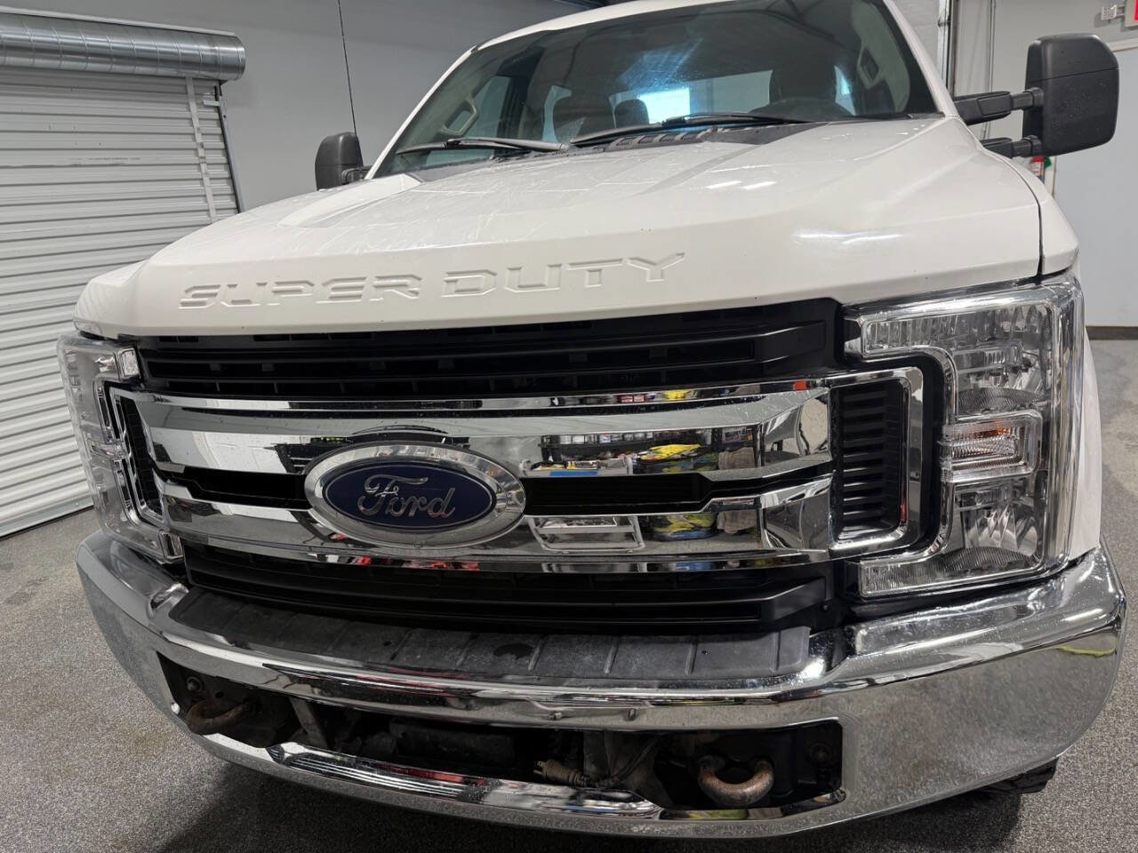 Used 2017 Ford F350 XL AWD/4WD image 2
