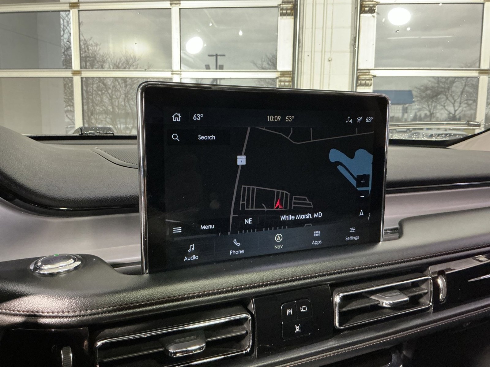 Used 2024 Lincoln Aviator AWD w/ Premium Package image 28